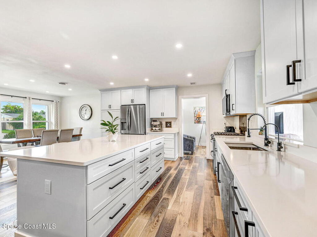 437 N Neptune Drive, Satellite Beach, FL 32937