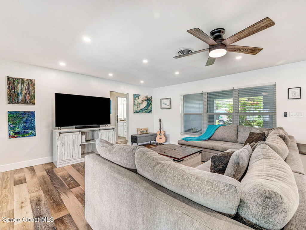 437 N Neptune Drive, Satellite Beach, FL 32937