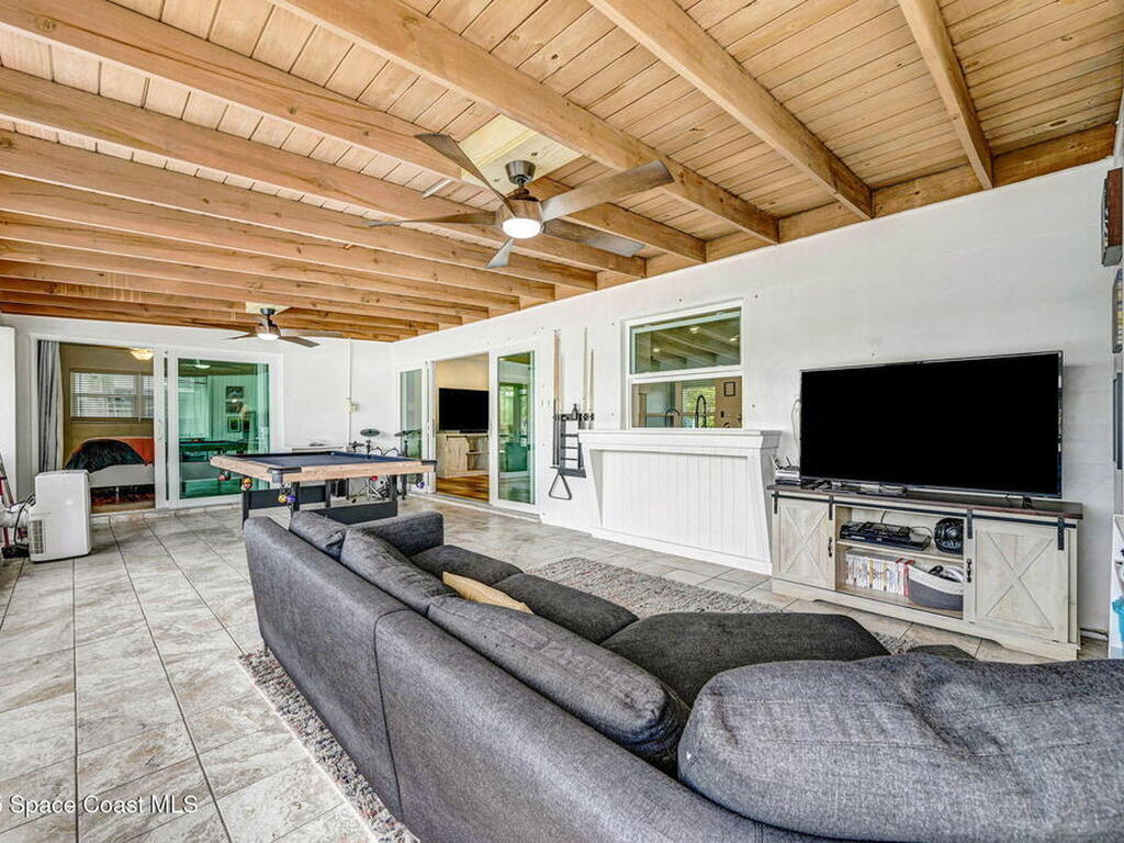 437 N Neptune Drive, Satellite Beach, FL 32937