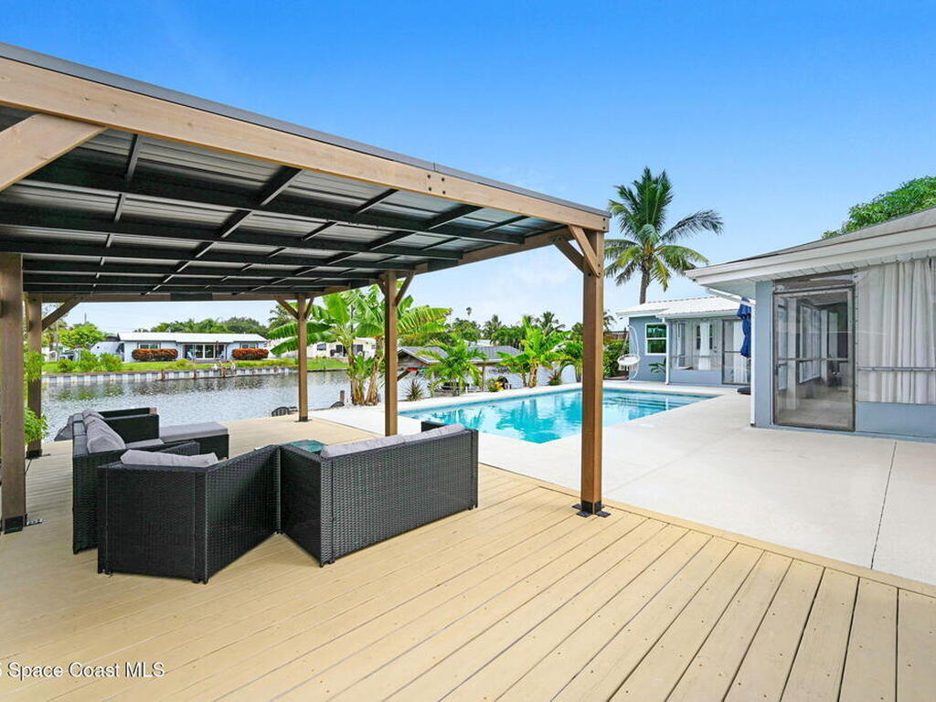 437 N Neptune Drive, Satellite Beach, FL 32937