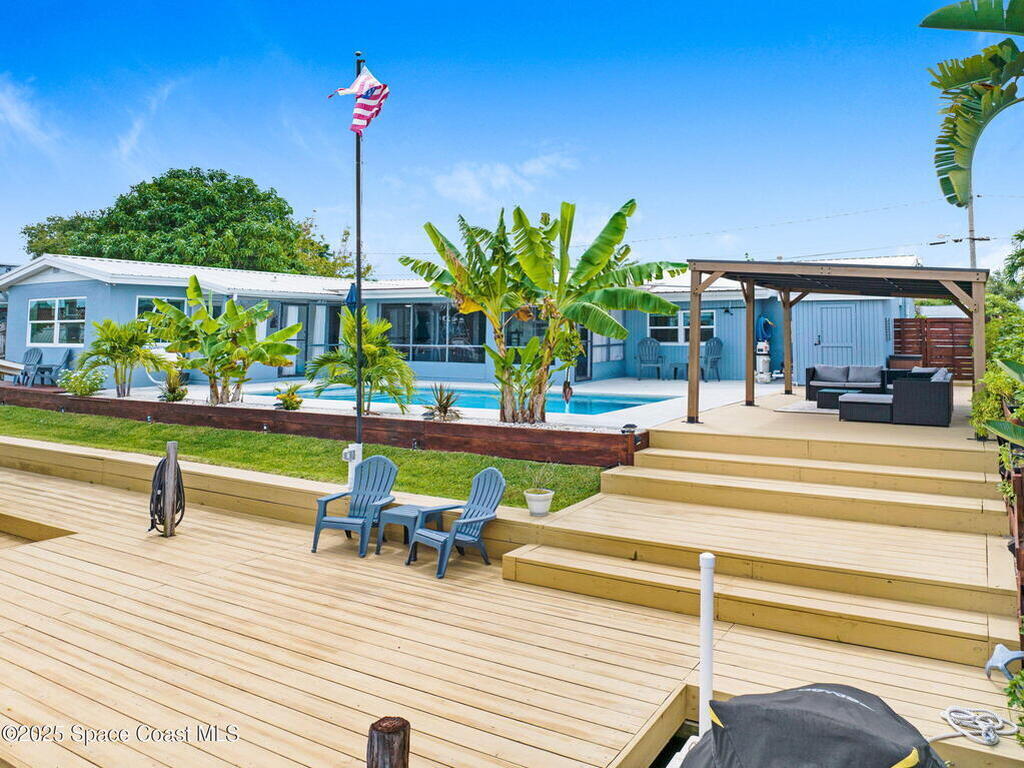 437 N Neptune Drive, Satellite Beach, FL 32937