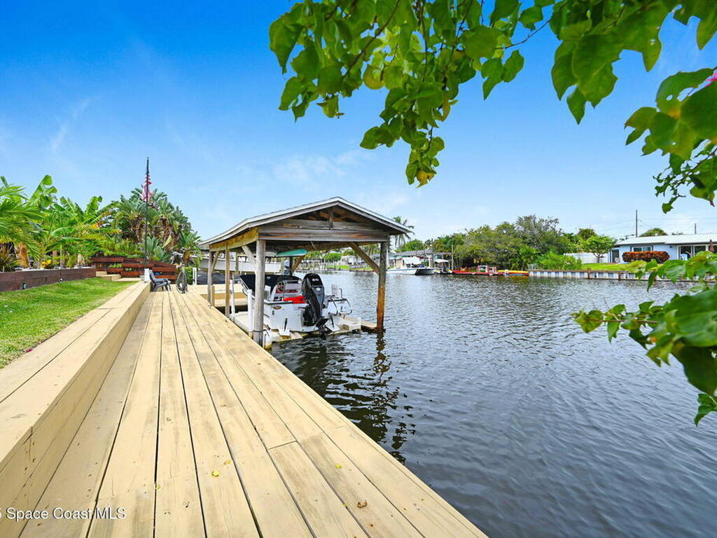 437 N Neptune Drive, Satellite Beach, FL 32937