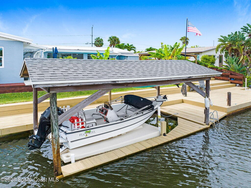 437 N Neptune Drive, Satellite Beach, FL 32937