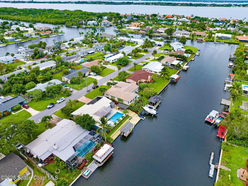 437 N Neptune Drive, Satellite Beach, FL 32937