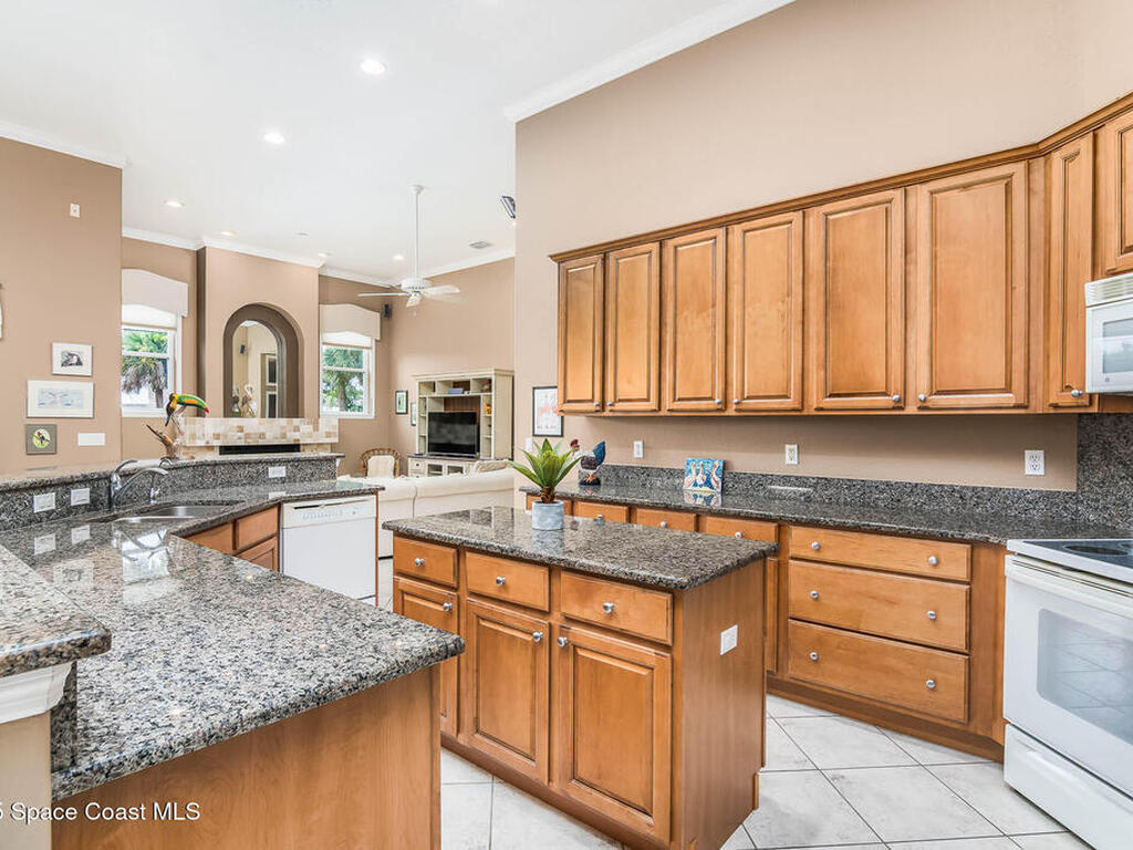 47 Highland Drive, Indialantic, FL 32903