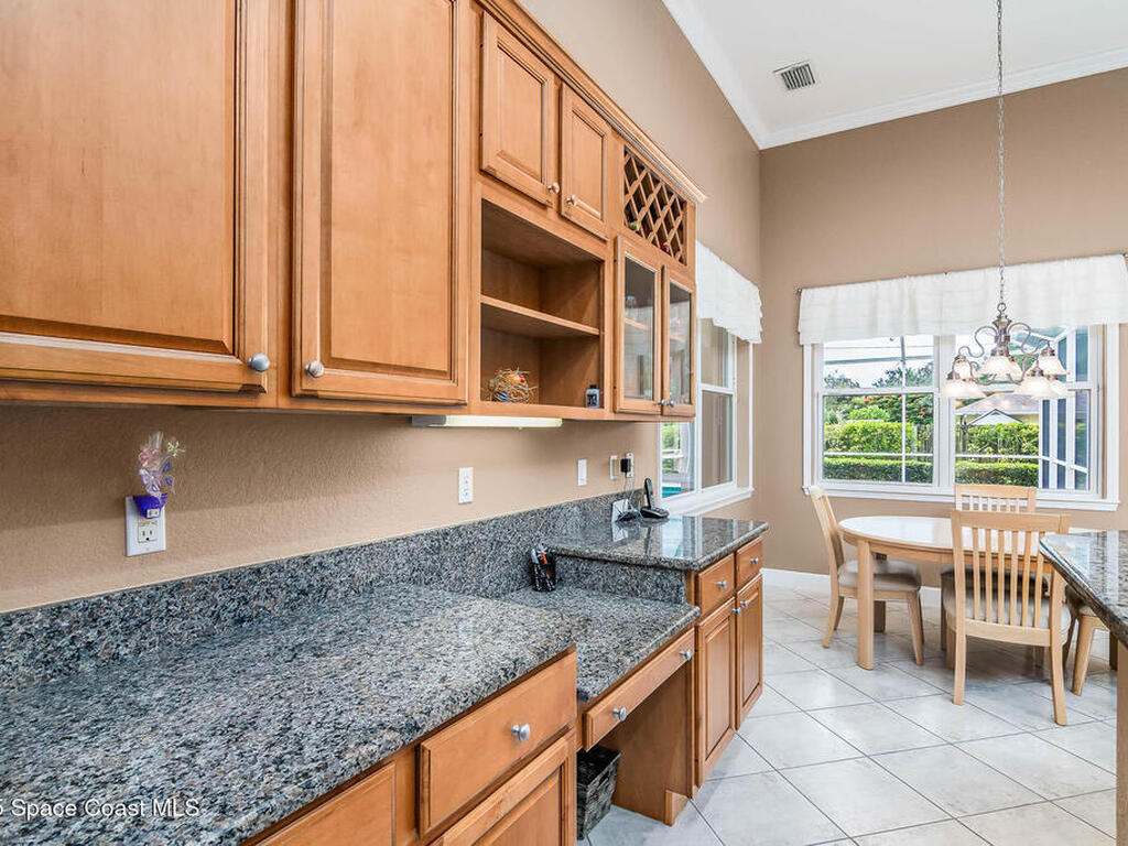 47 Highland Drive, Indialantic, FL 32903