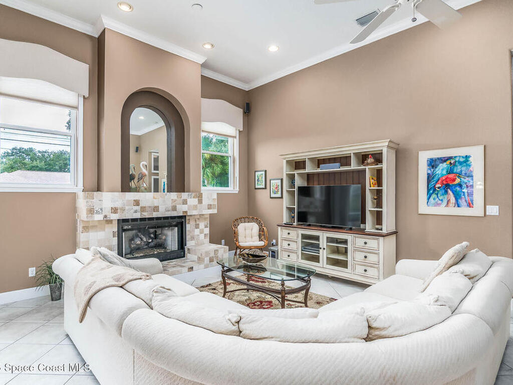 47 Highland Drive, Indialantic, FL 32903