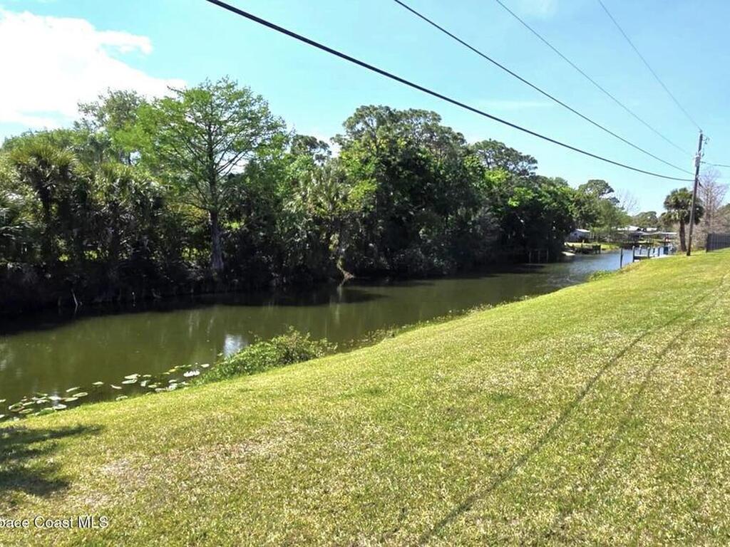 5215 Pina Vista Drive, Melbourne, FL 32934