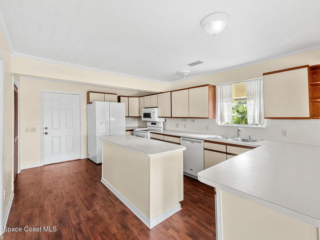 1359 Richmond Drive, Melbourne, FL 32935