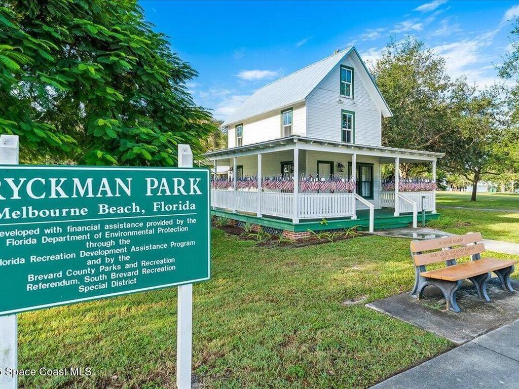 303 Hibiscus Trail, Melbourne Beach, FL 32951