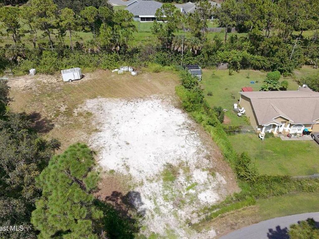 895 Tedder Road, Palm Bay, FL 32909