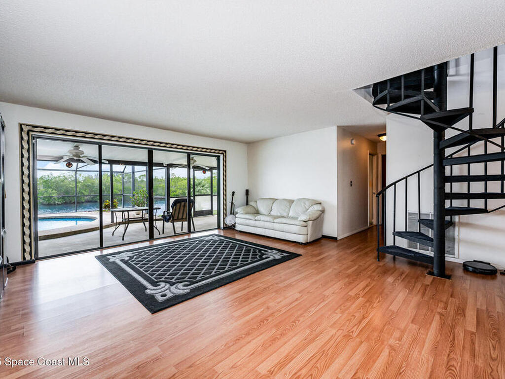 1635 Sandpiper Street, Merritt Island, FL 32952