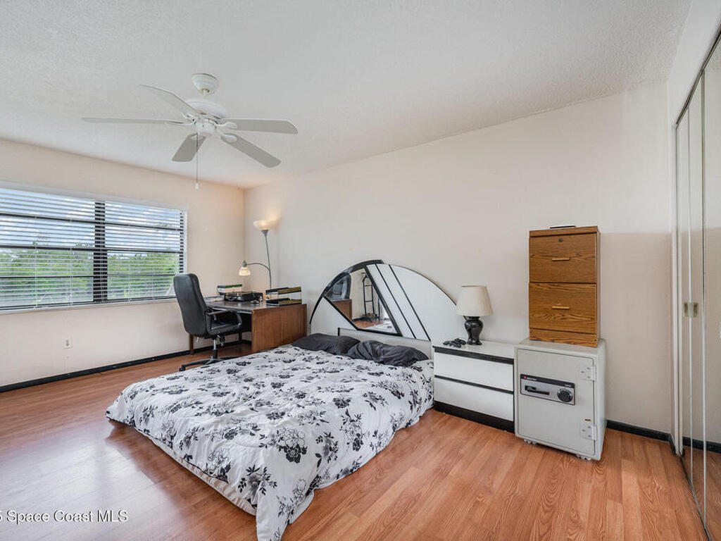 1635 Sandpiper Street, Merritt Island, FL 32952