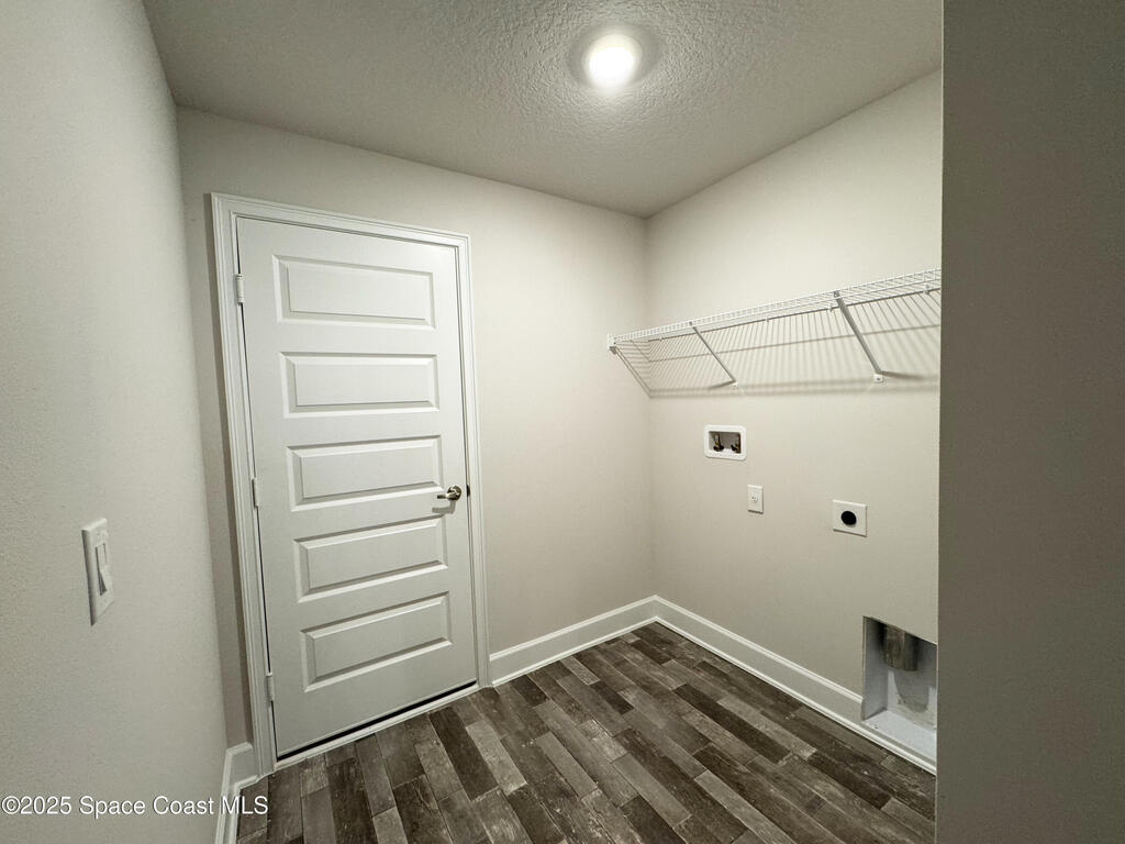 665 Rolling Hill Drive, Sebastian, FL 32958