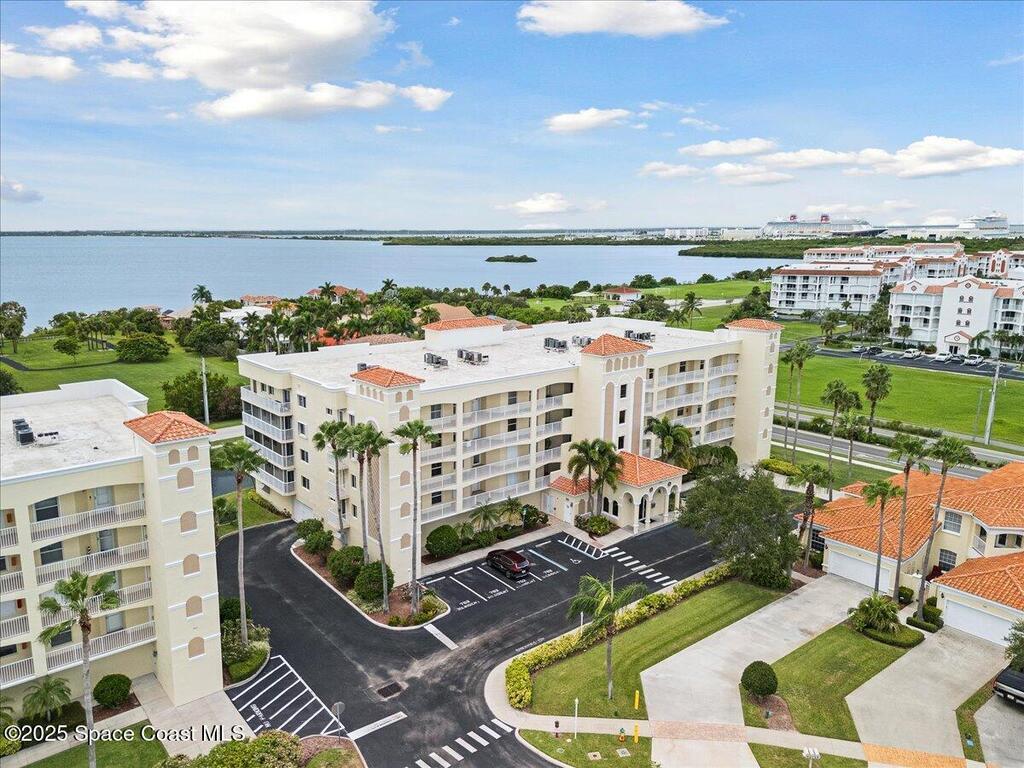 752 Bayside Dr, Cape Canaveral, FL 32920