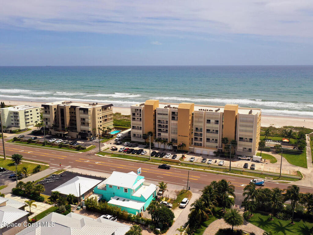 3219 S Atlantic Avenue, Cocoa Beach, FL 32931