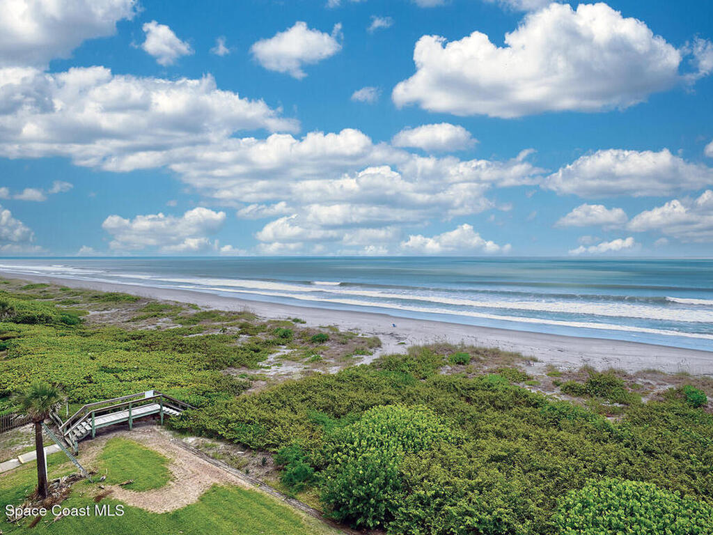 3219 S Atlantic Avenue, Cocoa Beach, FL 32931
