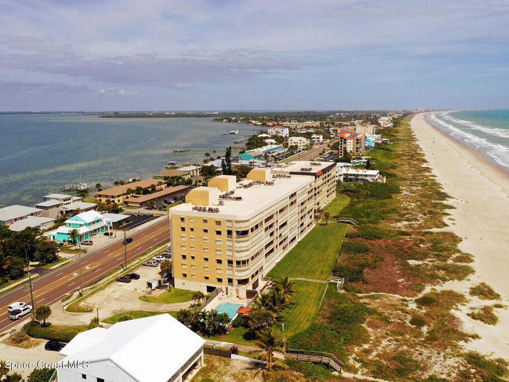 3219 S Atlantic Avenue, Cocoa Beach, FL 32931