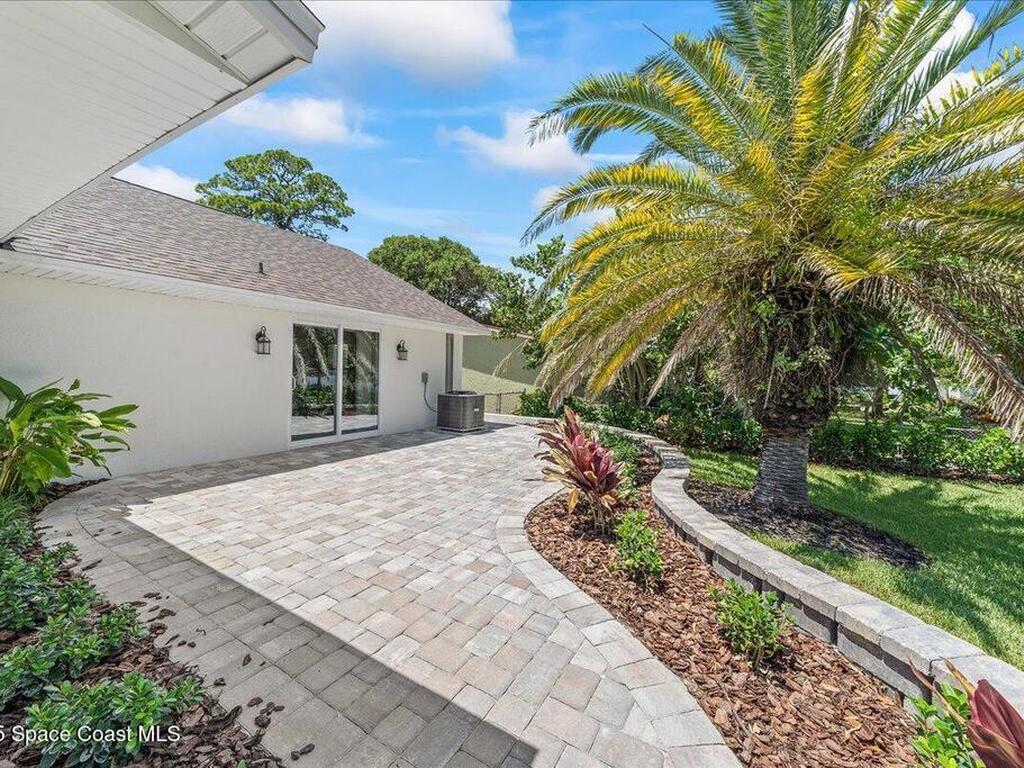 2060 Newfound Harbor Drive, Merritt Island, FL 32952