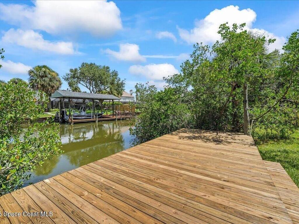 2060 Newfound Harbor Drive, Merritt Island, FL 32952