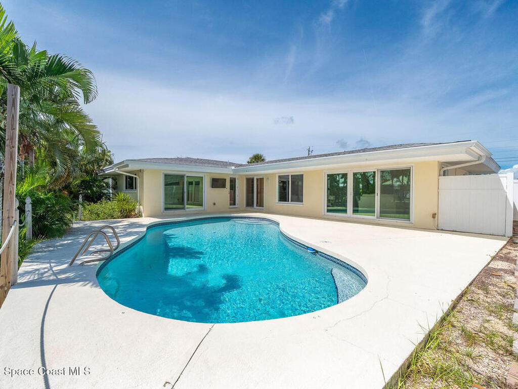 458 Sandpiper Drive, Satellite Beach, FL 32937