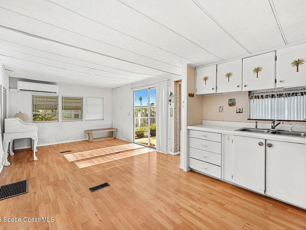 206 Liberty Lane, Melbourne Beach, FL 32951
