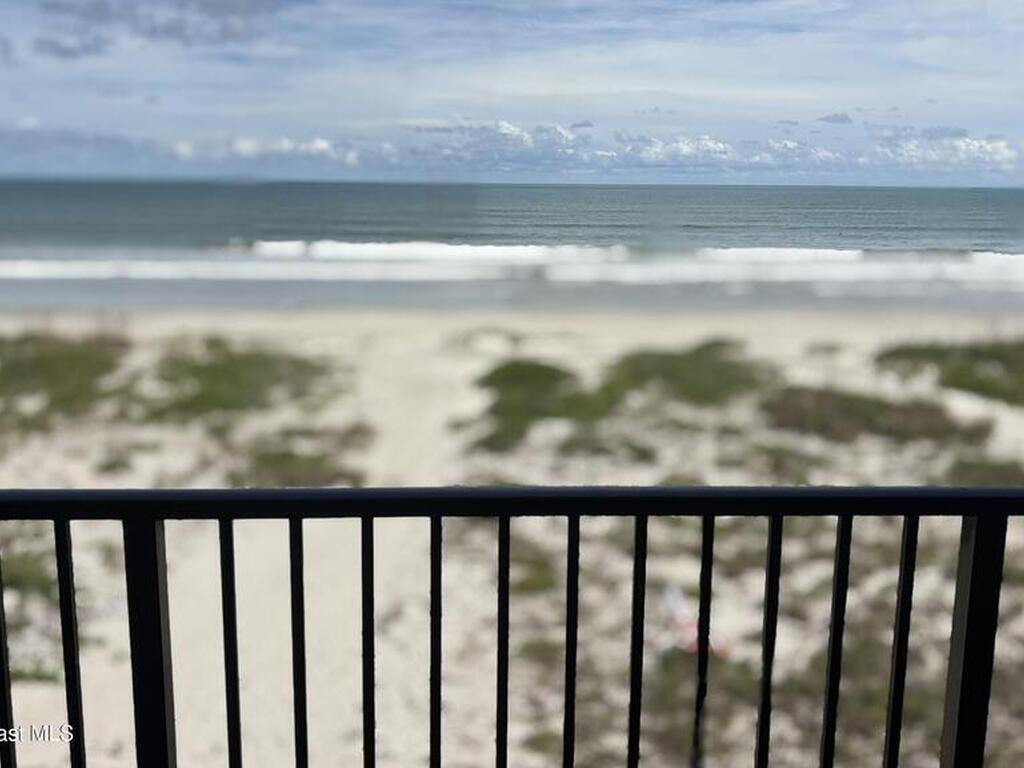 1251 S Atlantic Avenue, Cocoa Beach, FL 32931