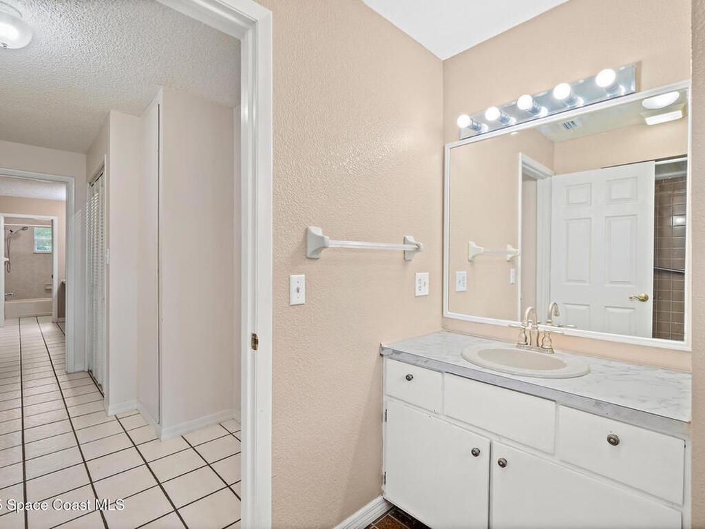 5011 Dalehurst Drive, Cocoa, FL 32926