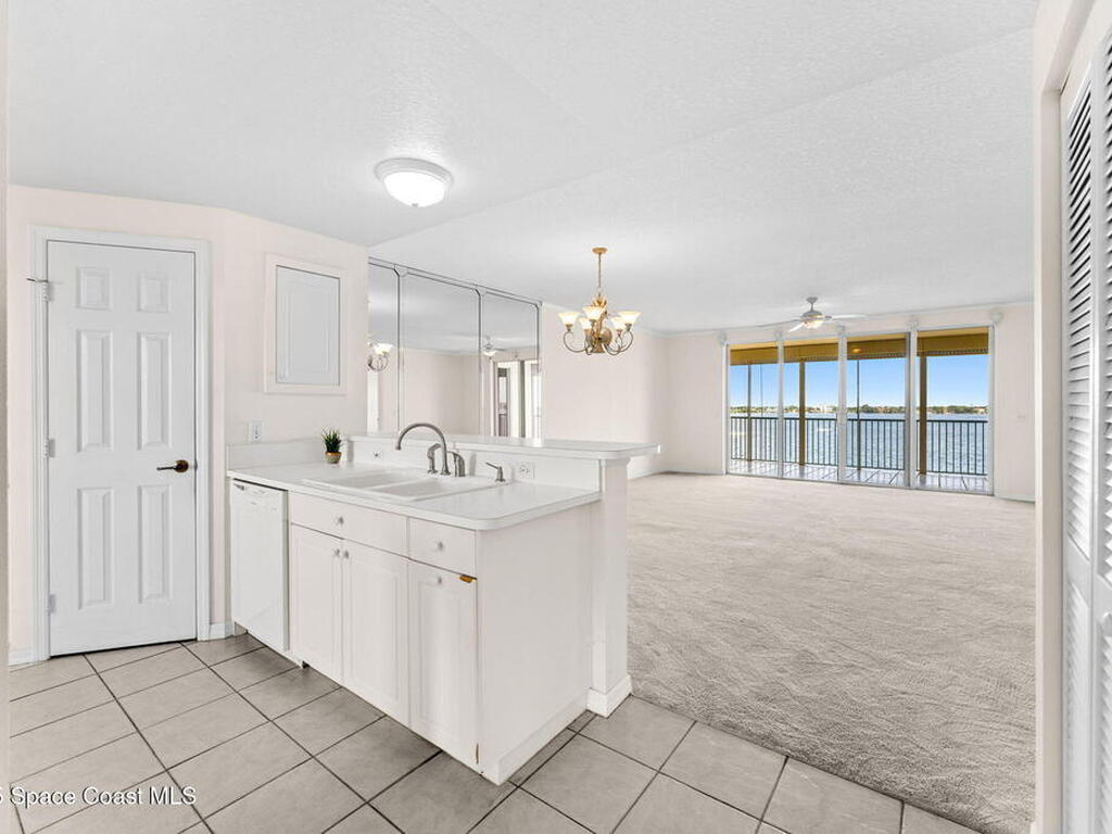 102 Riverside Drive, Cocoa, FL 32922