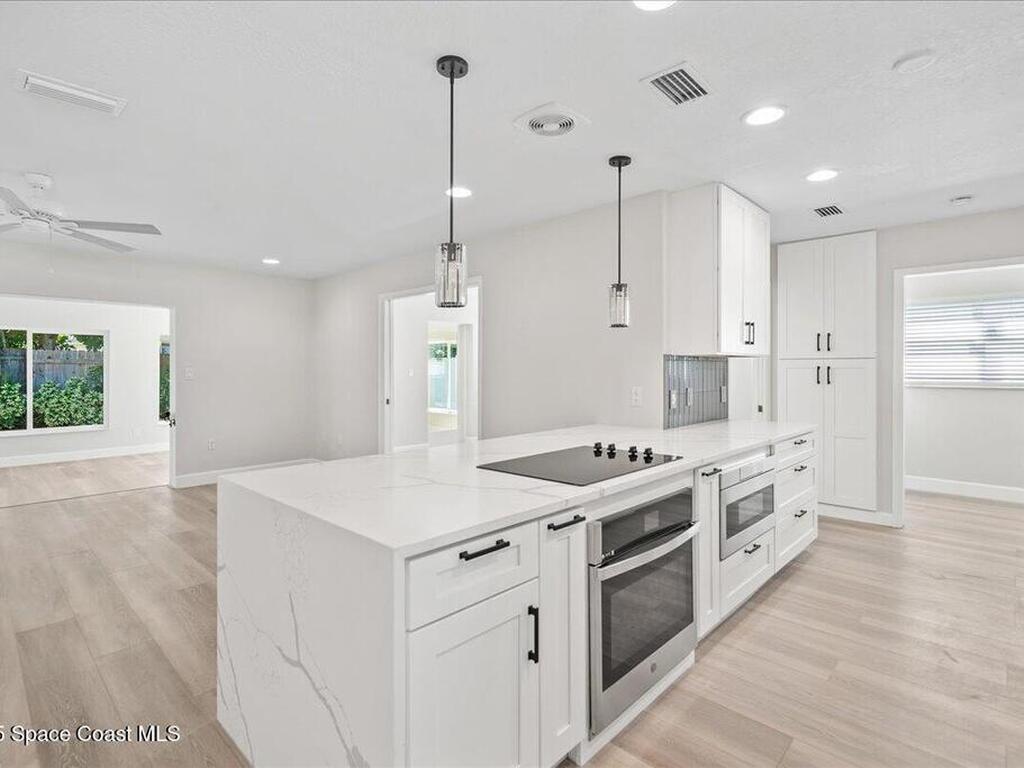 225 Hedgecock Court, Satellite Beach, FL 32937