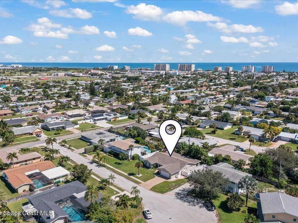 225 Hedgecock Court, Satellite Beach, FL 32937