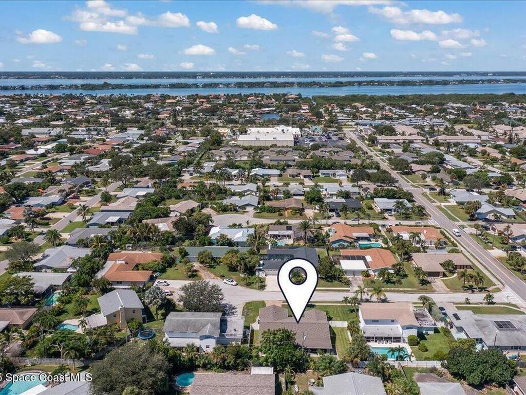 225 Hedgecock Court, Satellite Beach, FL 32937