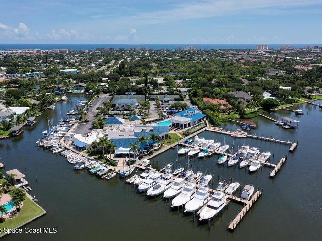 225 Hedgecock Court, Satellite Beach, FL 32937