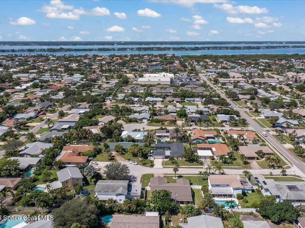 225 Hedgecock Court, Satellite Beach, FL 32937