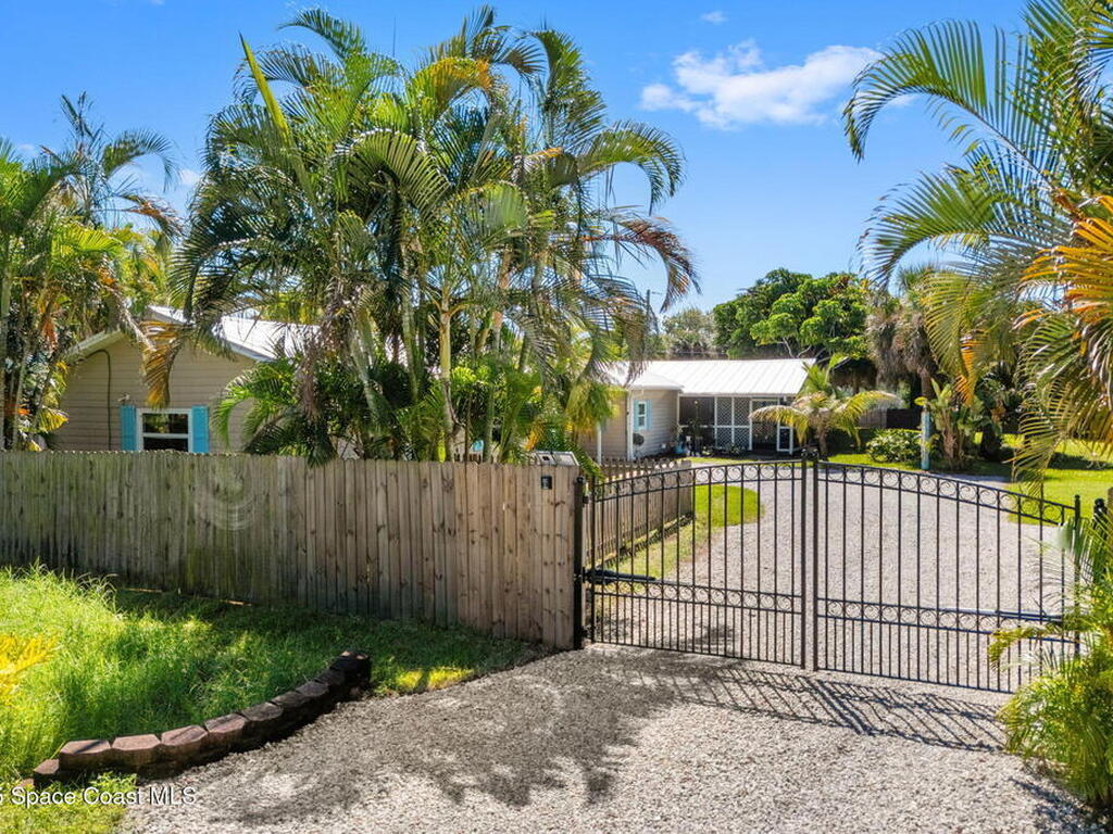 1625 Hortana Drive, Merritt Island, FL 32952