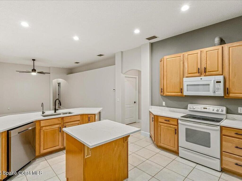 4846 Merlot Drive, Rockledge, FL 32955