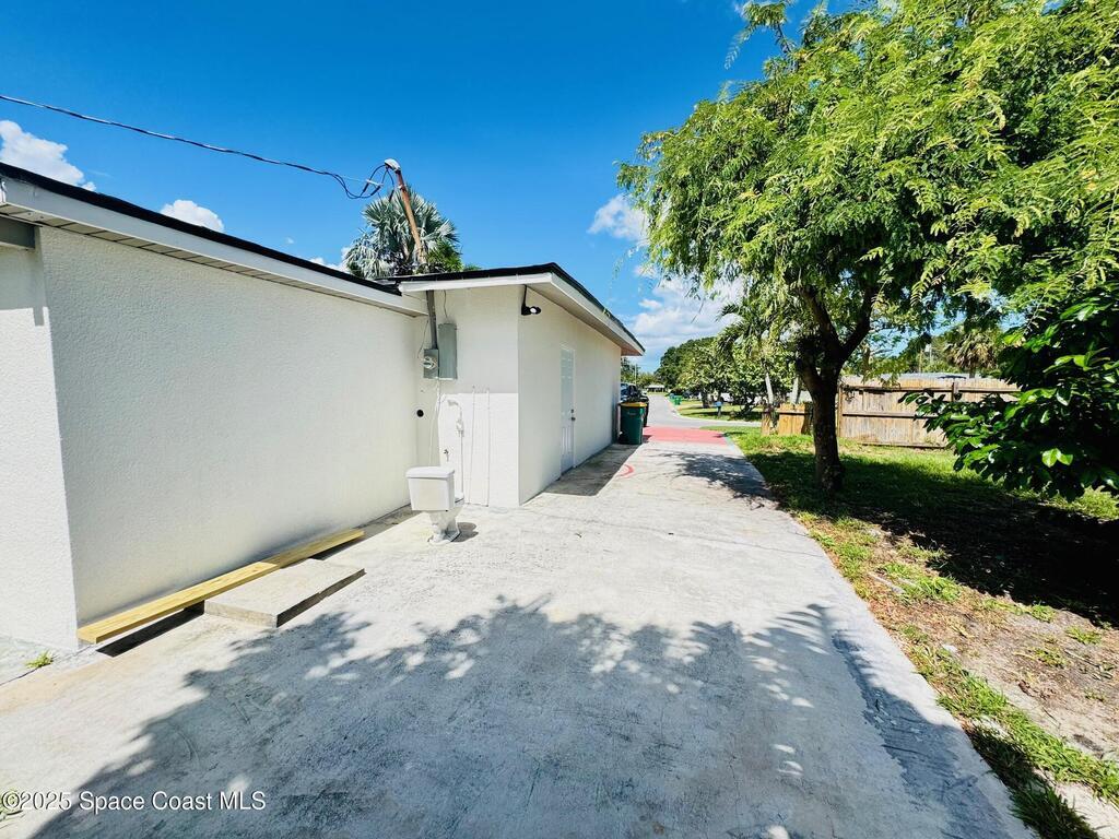 489 Kennwood Avenue, Merritt Island, FL 32952