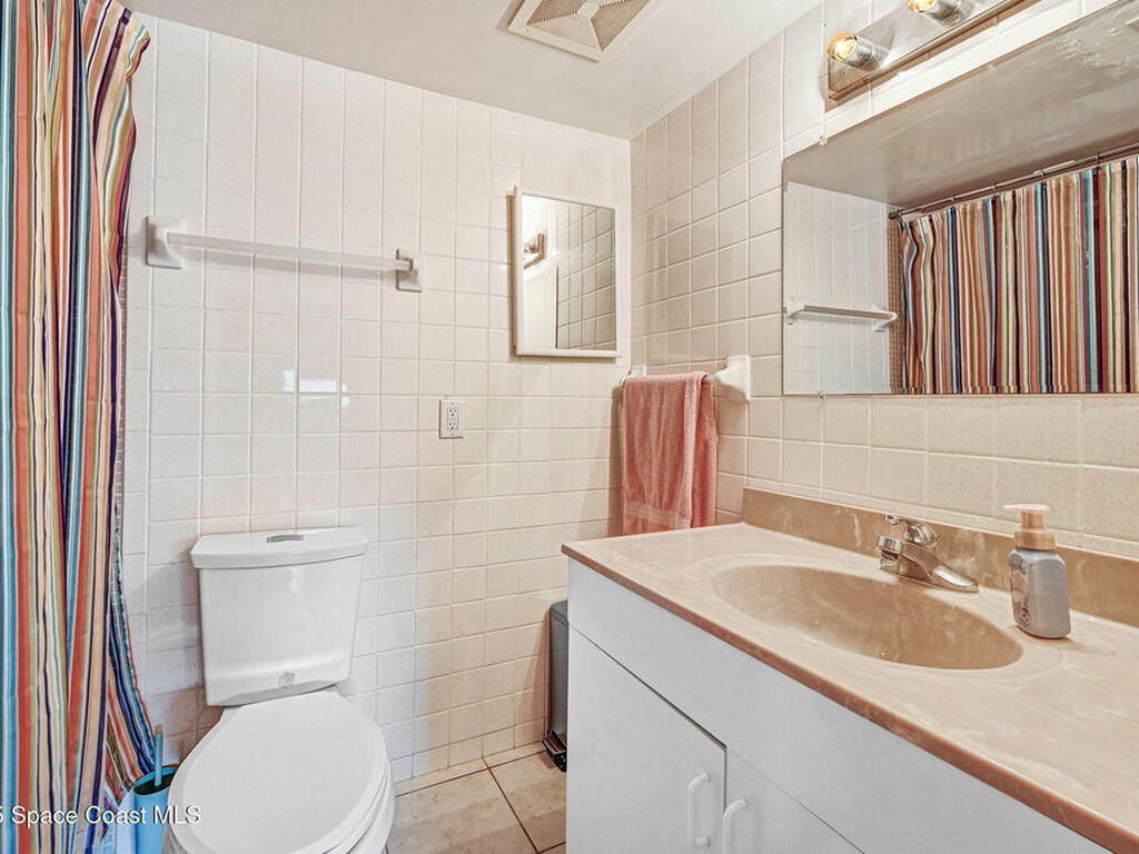 406 Skylark Boulevard, Satellite Beach, FL 32937