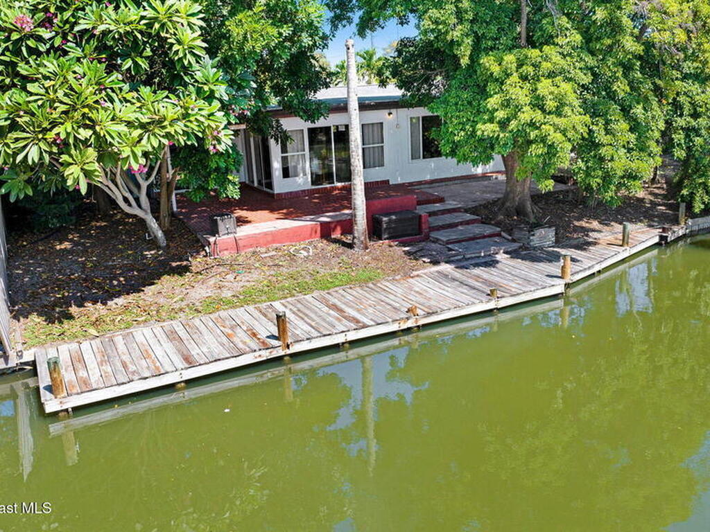 406 Skylark Boulevard, Satellite Beach, FL 32937