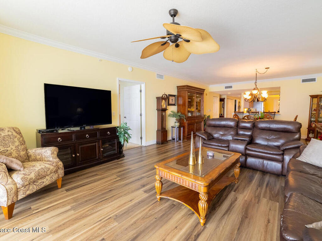 7 Indian River Avenue, Titusville, FL 32796