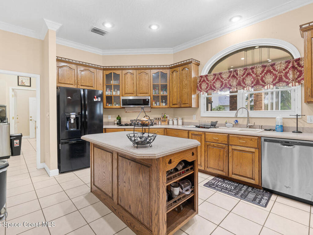 772 Oak Park Drive, Melbourne, FL 32940