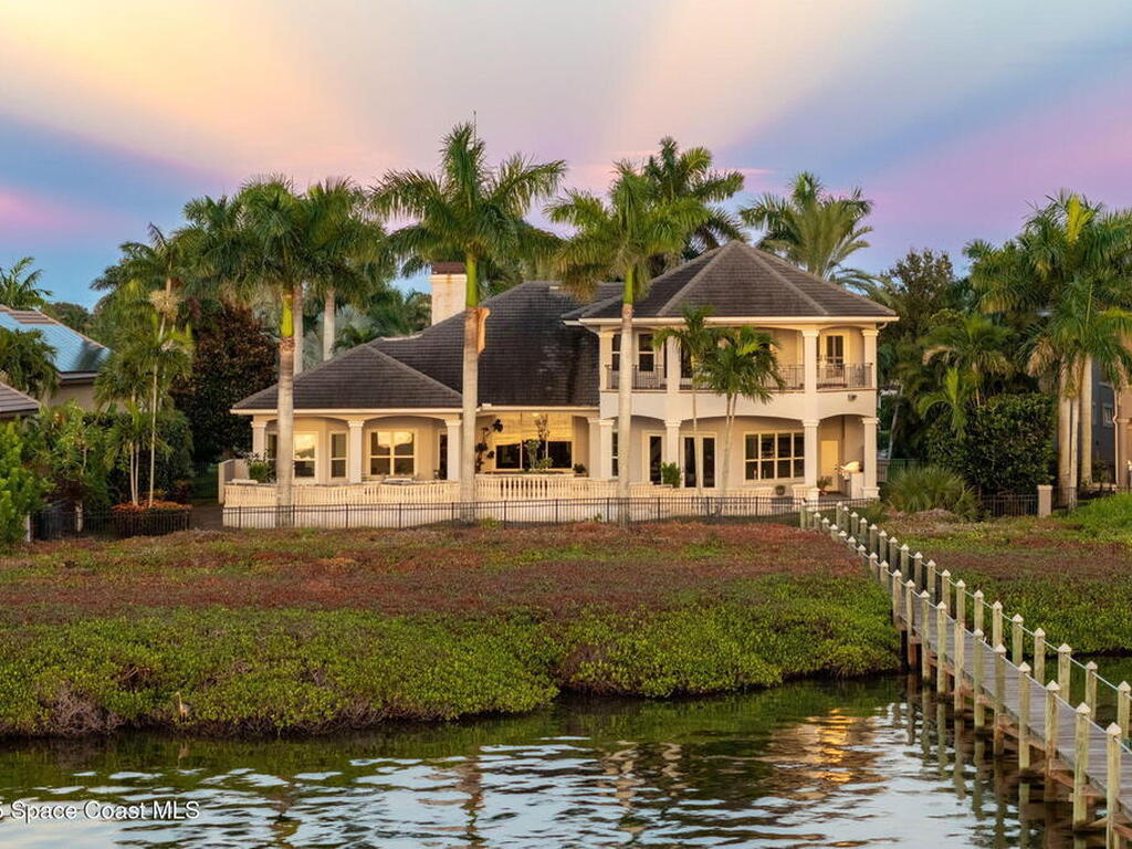 327 Lansing Island Drive, Indian Harbour Beach, FL 32937