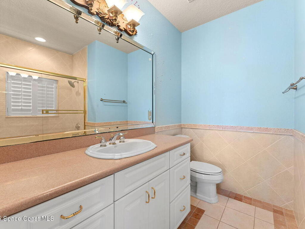 327 Lansing Island Drive, Indian Harbour Beach, FL 32937