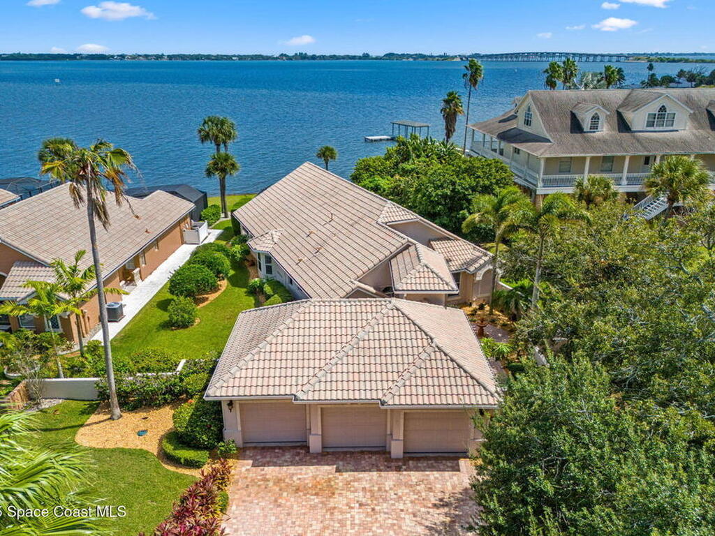 6301 Portofino Lane, Melbourne, FL 32940