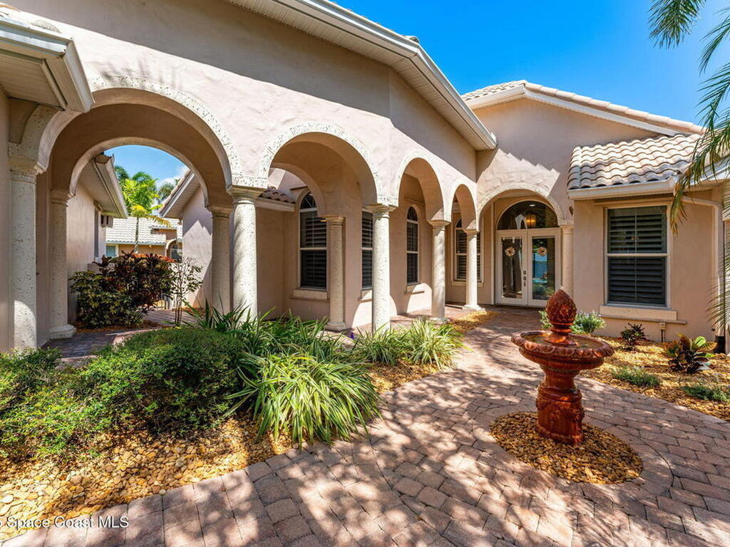 6301 Portofino Lane, Melbourne, FL 32940