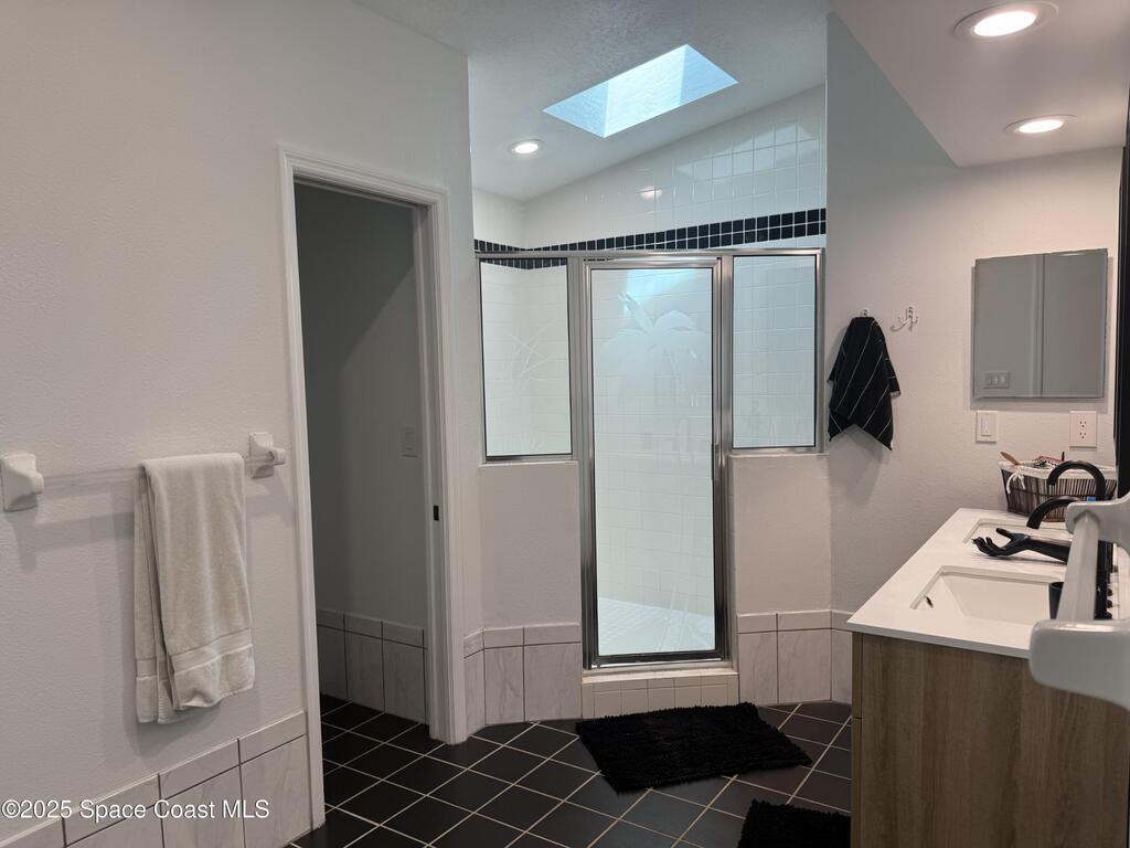 502 Bay Circle, Indian Harbour Beach, FL 32937