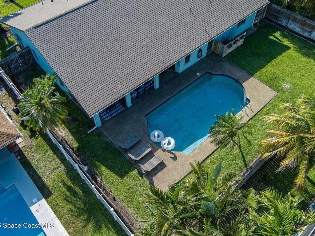 502 Bay Circle, Indian Harbour Beach, FL 32937