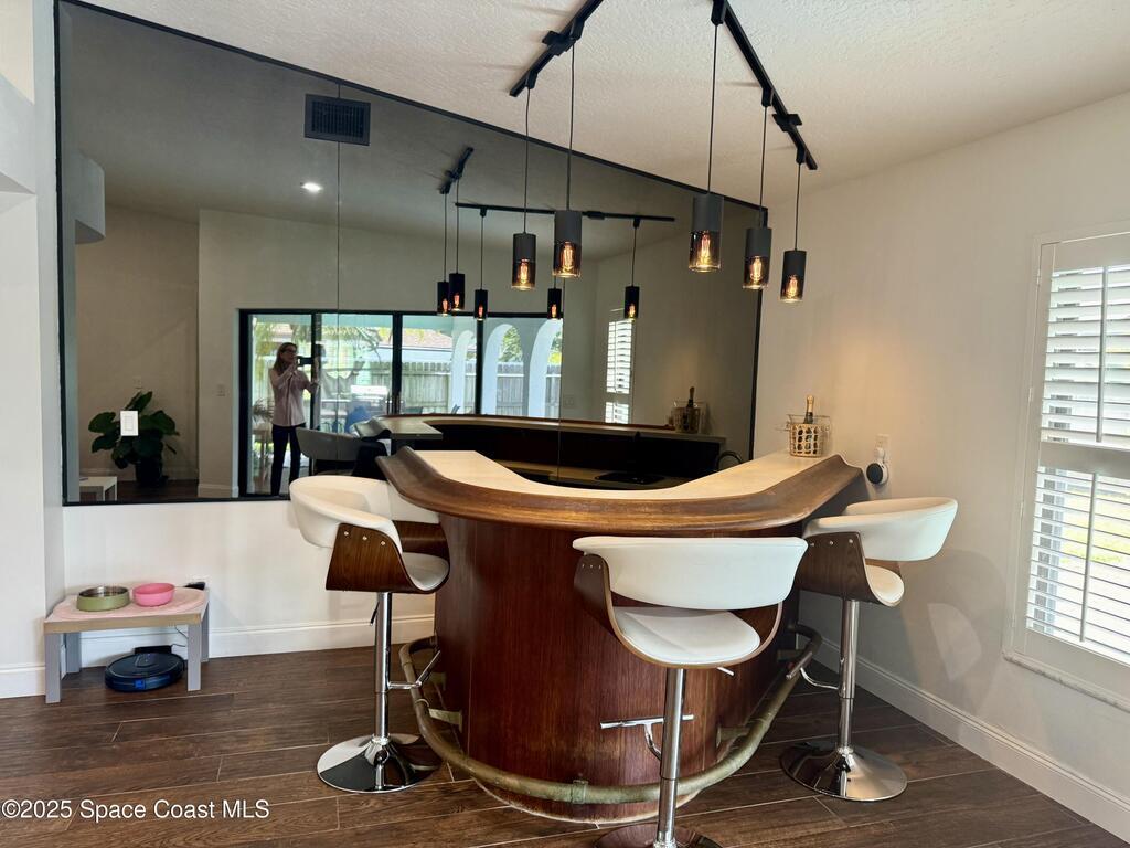 502 Bay Circle, Indian Harbour Beach, FL 32937