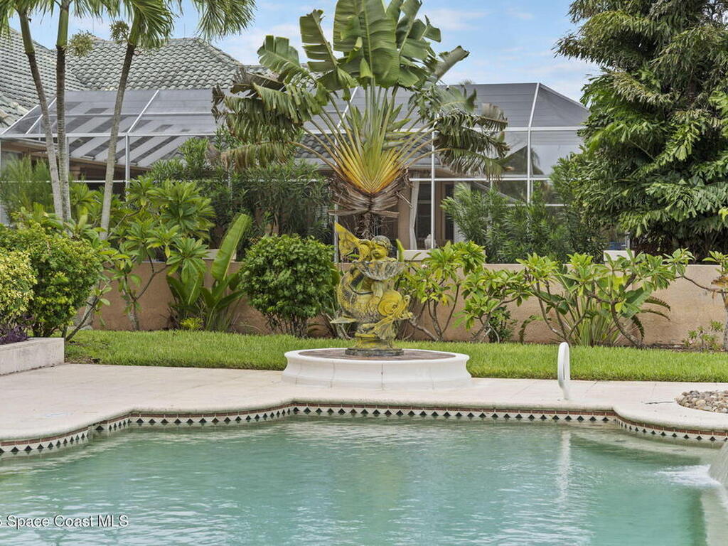 142 Lansing Island Drive, Indian Harbour Beach, FL 32937