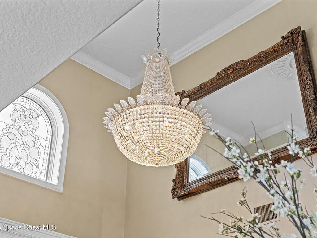 142 Lansing Island Drive, Indian Harbour Beach, FL 32937